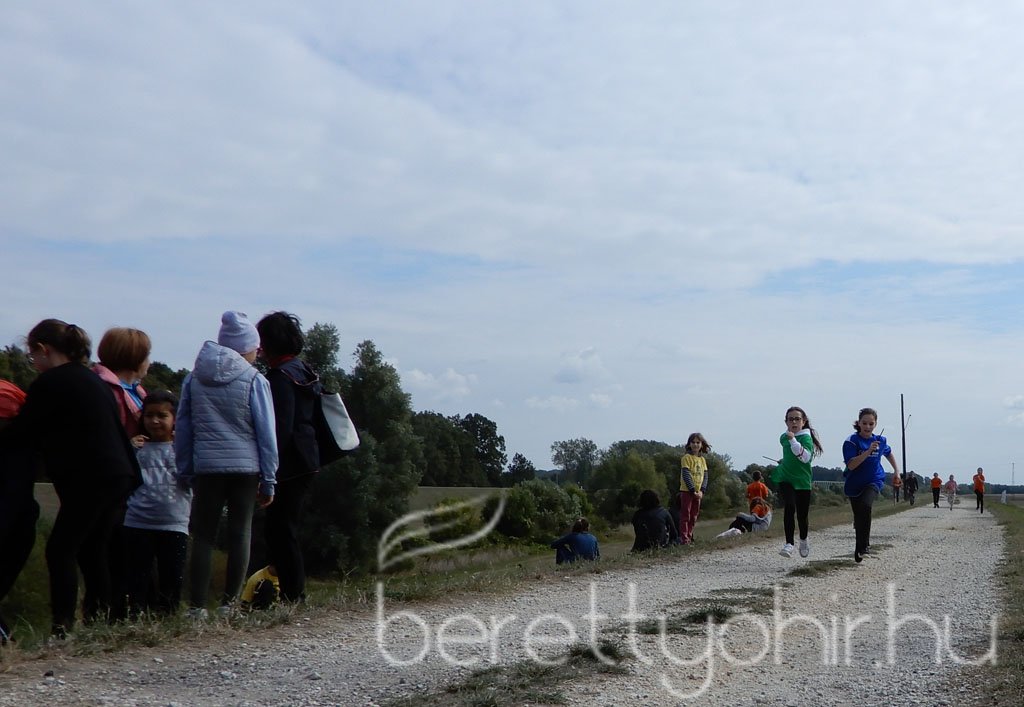 Mezei futóbajnokság Berettyóújfaluban 05